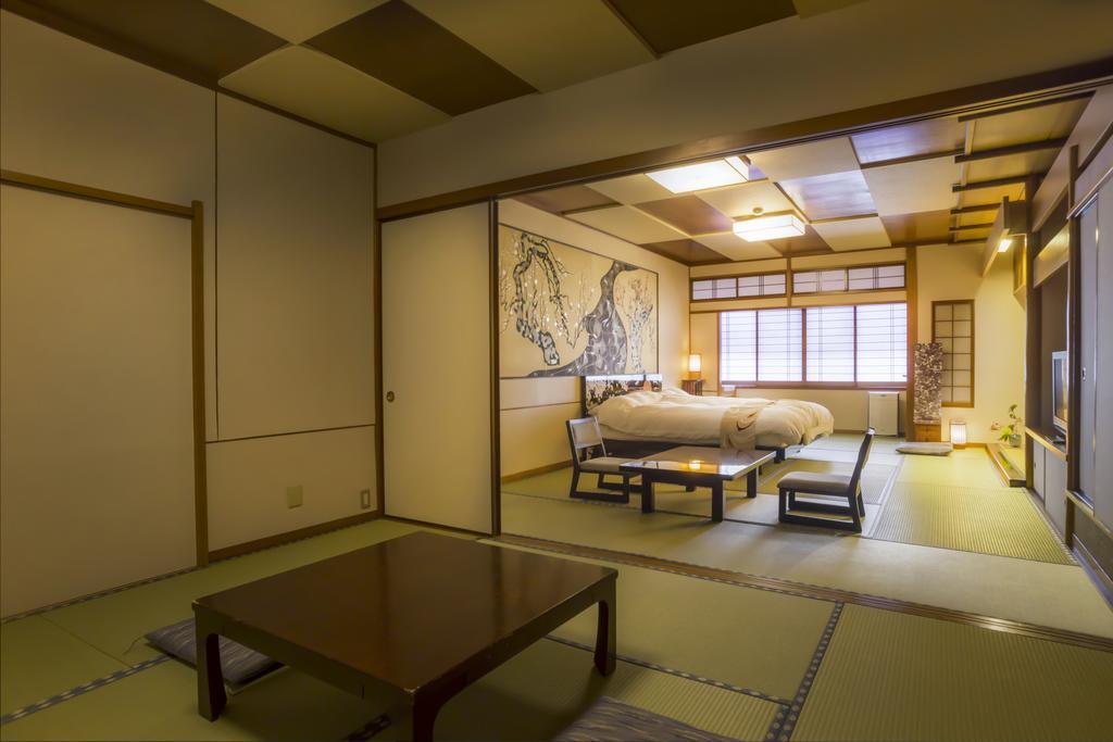 Kinosaki Onsen Hanakouji Saigetsu Hotel Toyooka  Eksteriør billede