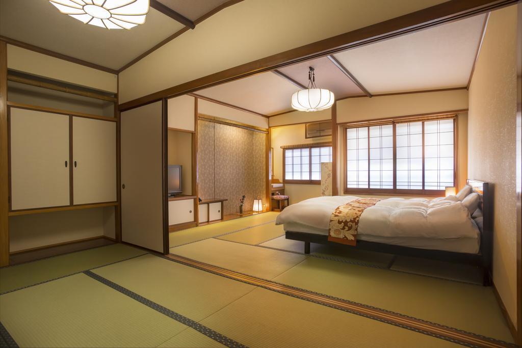 Kinosaki Onsen Hanakouji Saigetsu Hotel Toyooka  Eksteriør billede