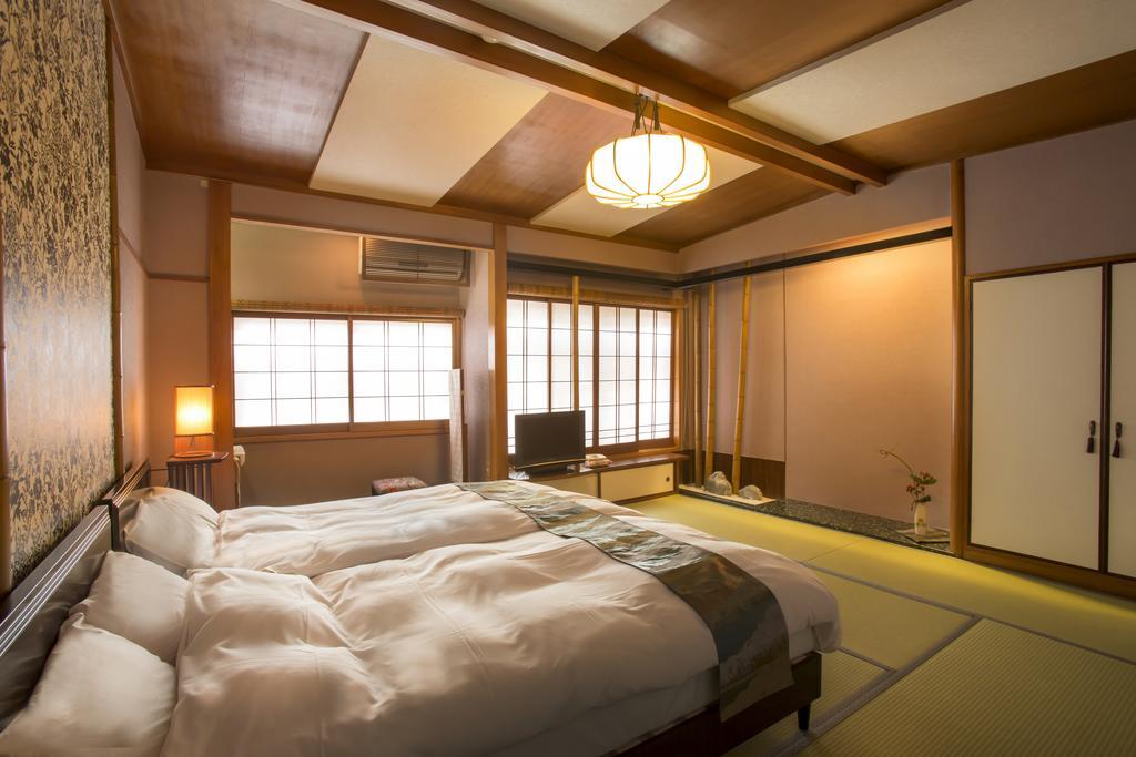 Kinosaki Onsen Hanakouji Saigetsu Hotel Toyooka  Eksteriør billede